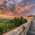 Le Petit Cloitre Langres